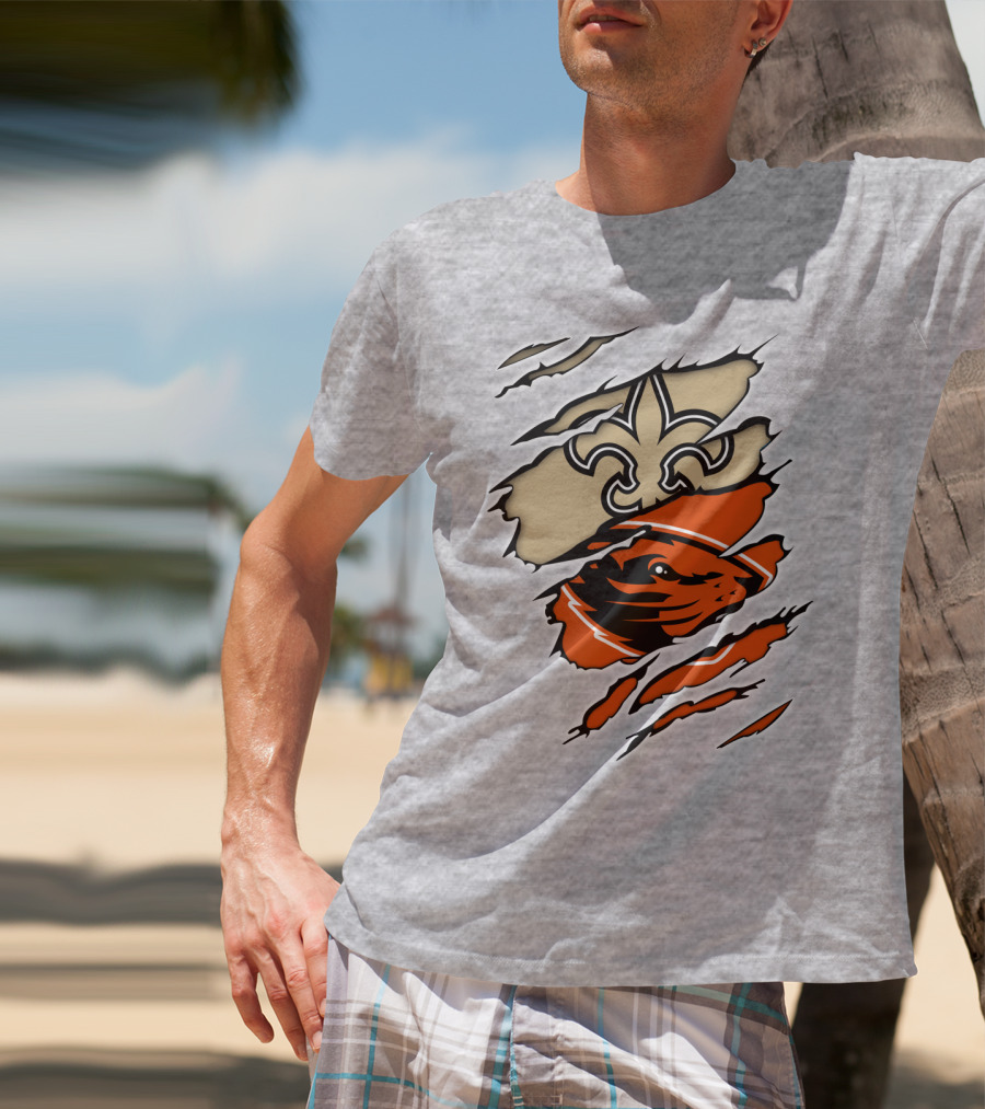 Saints Fleur-de-lis And Beavers Mascot Ripped T-Shirt