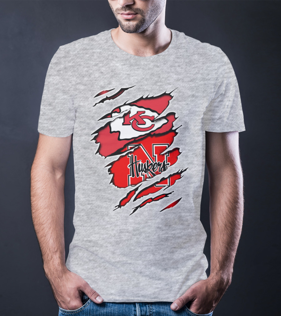 Kansas City Chiefs Nebraska Huskers Ripped T-Shirt