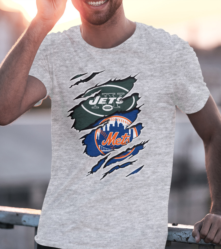 Jets Mets NFL MLB Sports Fan Combo T-Shirt