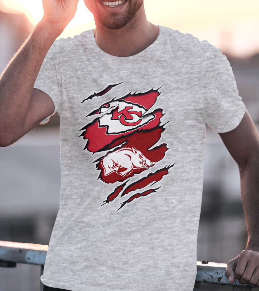Kansas City Chiefs Arkansas Razorbacks Claw Rip Fusion T-Shirt