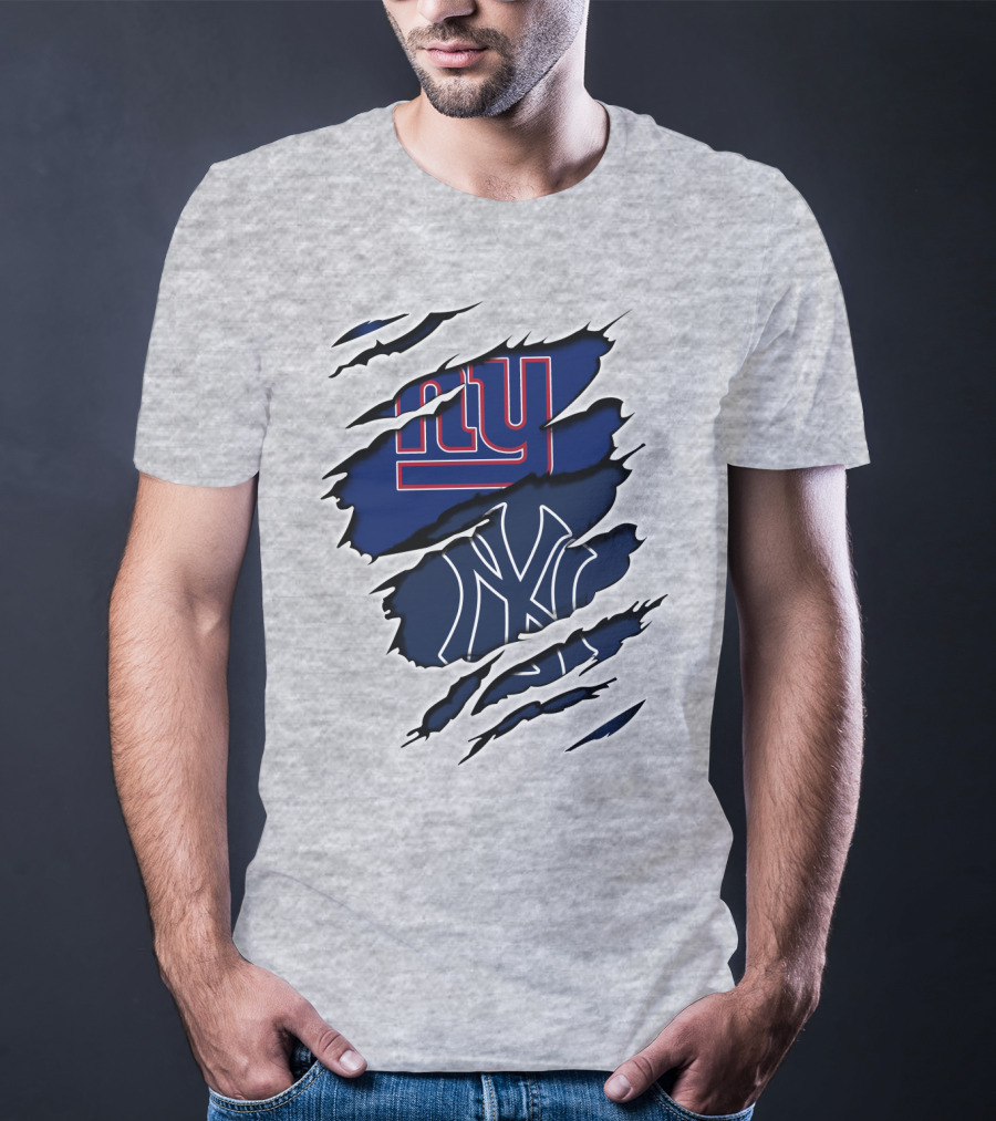 Giants Yankees Giants Yankees Logos With Claw Marks T-Shirt