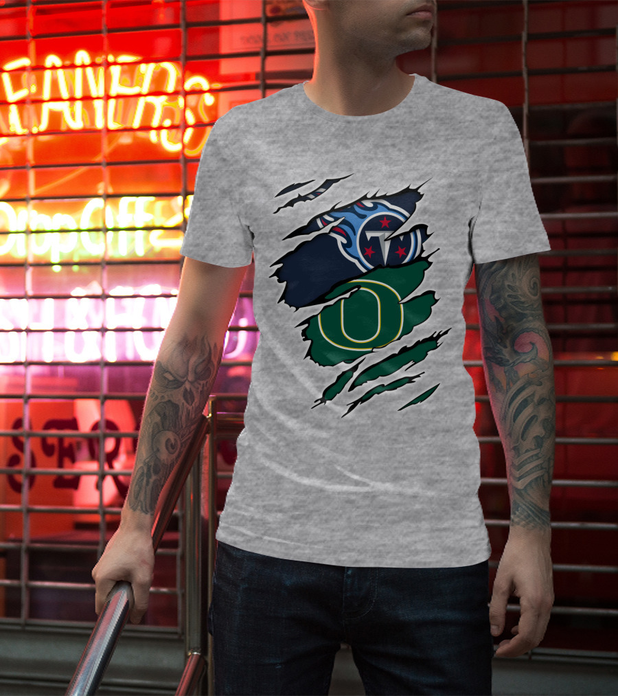 Tennessee Titans And Oregon Ducks Ripped Logo Claw Marks T-Shirt