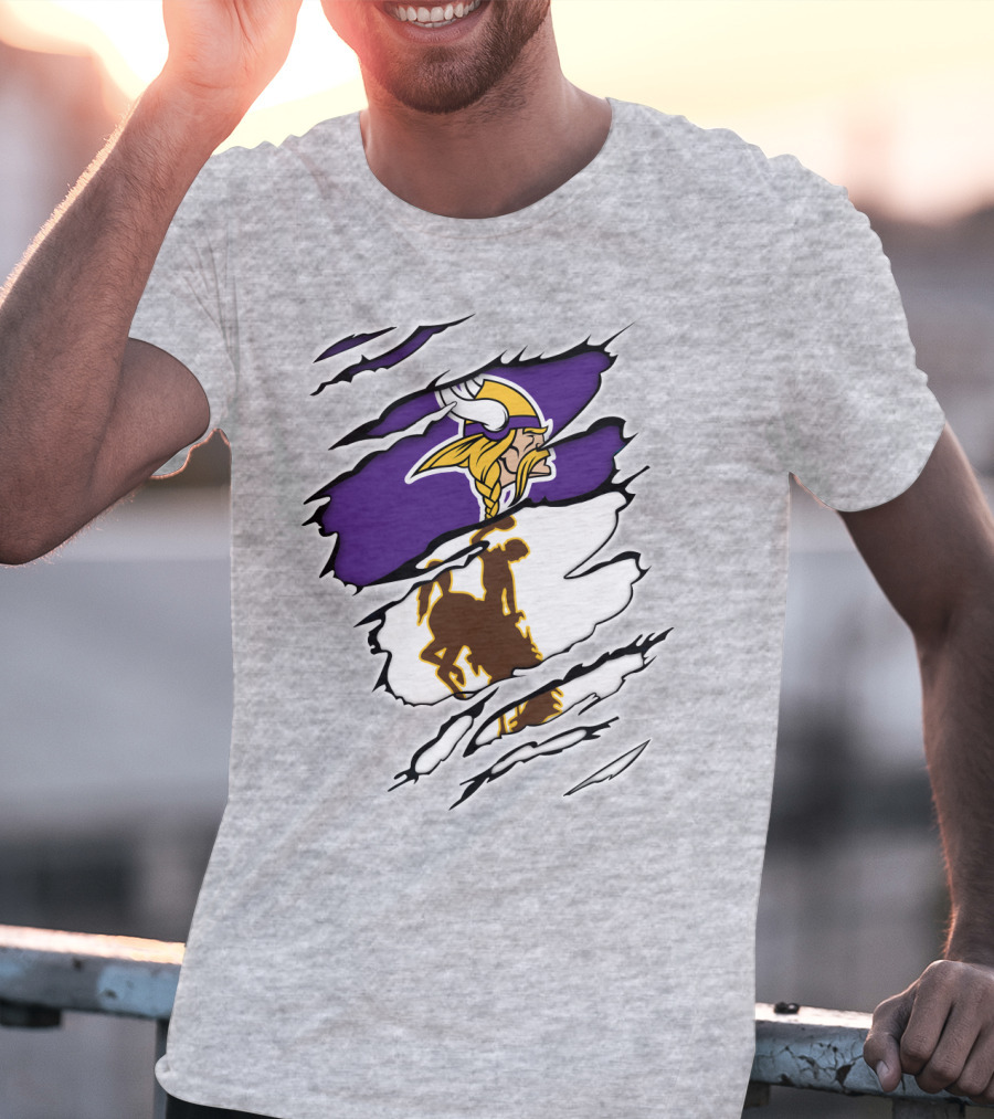 Vikings Wyoming Cowboy Ripped T-Shirt