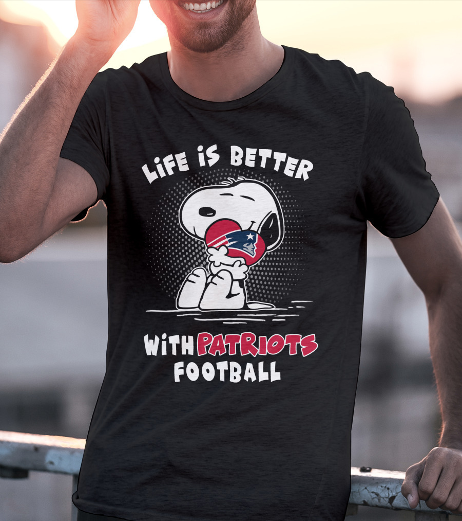 Life Is Better With Patriots Football Snoopy Hugging Helmet T-Shirt