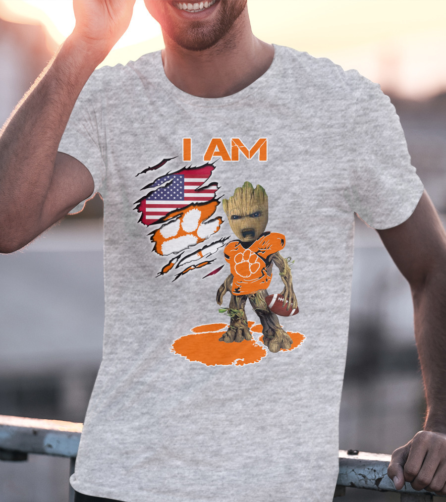 I AM Clemsons Baby Groot American Flag Football Paw Prints T-Shirt