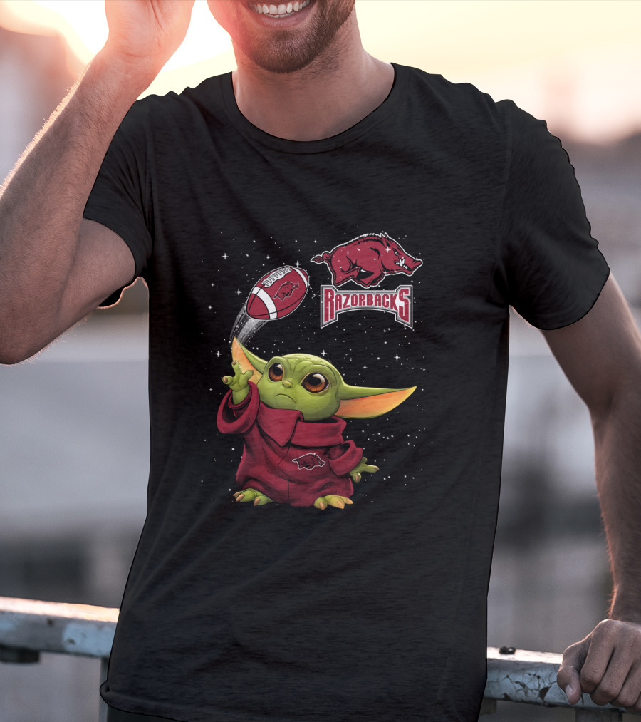 Baby Yoda Arkansas Razorbacks Football Force Thrower With Razorback T-Shirt