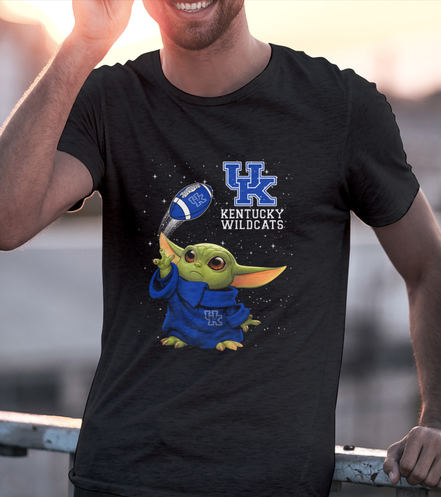Baby Yoda Kentucky Wildcats Football Fan With Uk T-Shirt