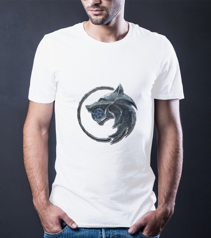 Cht1Twnfl1009 Silver Wolf Star Emblem Sacu T-Shirt