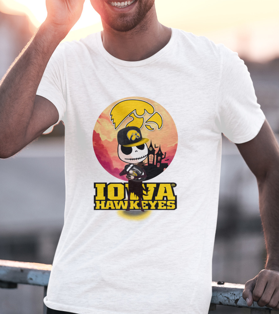 Iowa Hawkeyes Halloween Skull T-Shirt
