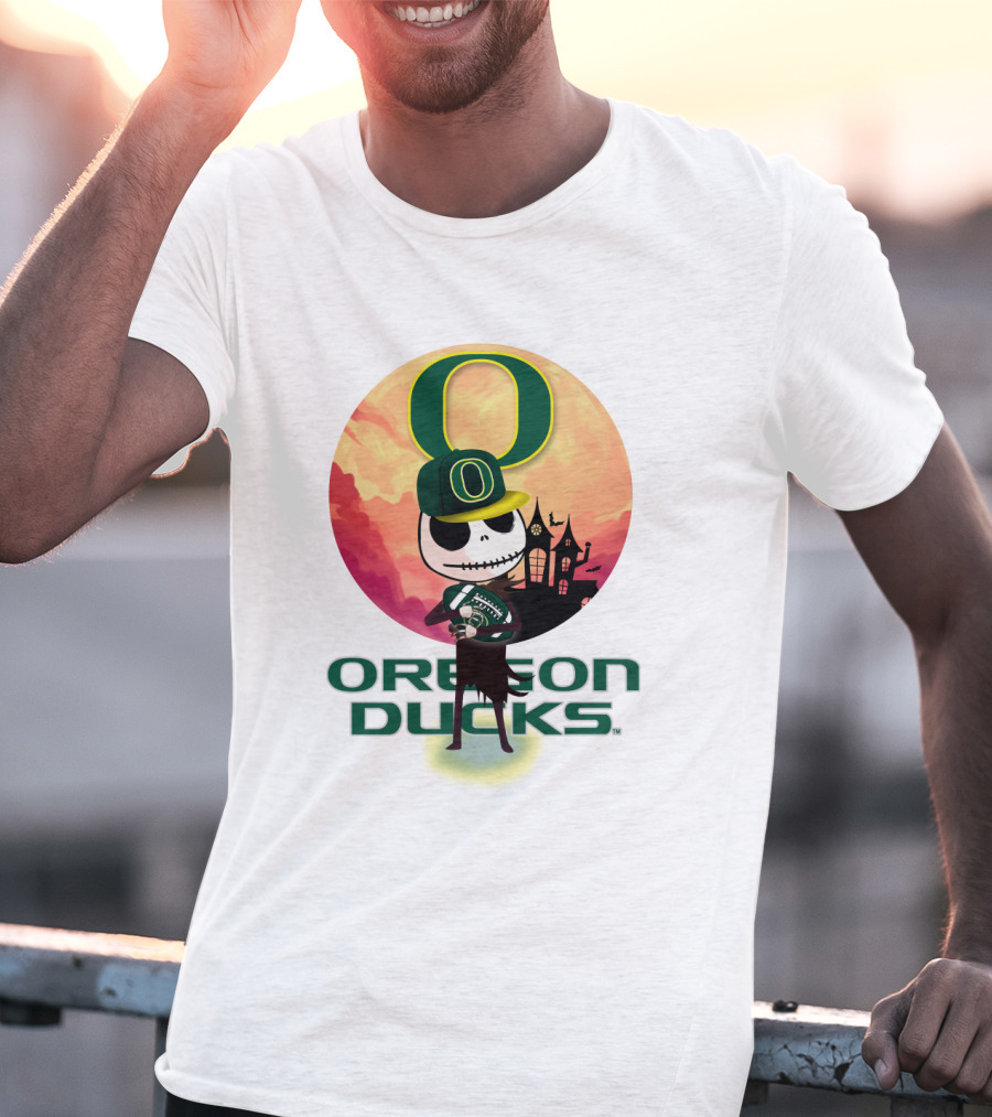 Oregon Ducks Halloween Skeleton O T-Shirt