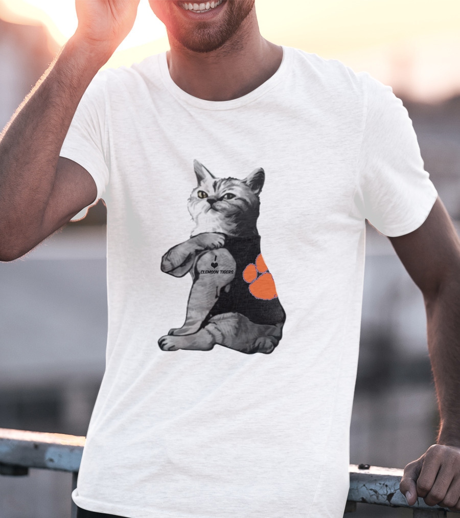 Clemson Tigers Cat Paw Print T-Shirt