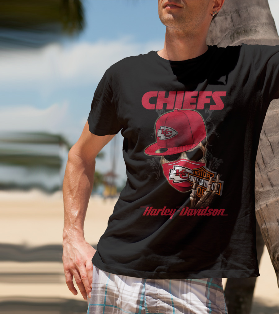Kansas City Chiefs Harley Davidson Skull And Cap T-Shirt