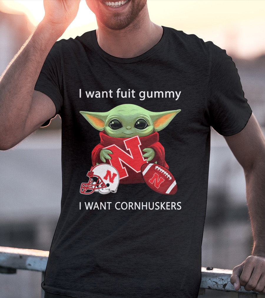 I Want Fuit Gummy I Want Cornhuskers Yoda With Nebraska Football Helmet And Ball T-Shirt
