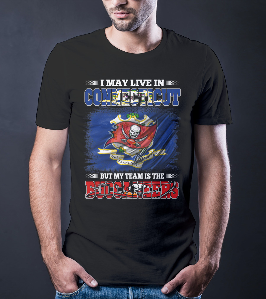 Connecticut Resident Loyal To Buccaneers With Crest And Skull Emblem T-Shirt