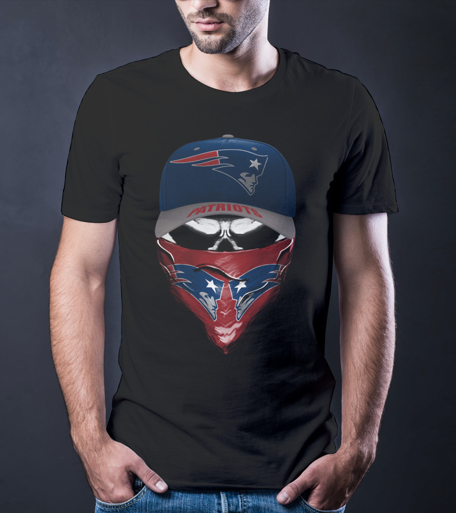 New England Patriots Hat And Bandana Skull Style T-Shirt