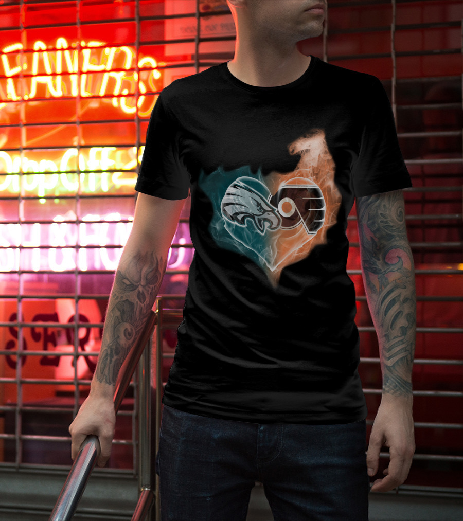 Philadelphia Eagles Flyers Heart Logo Fusion T-Shirt