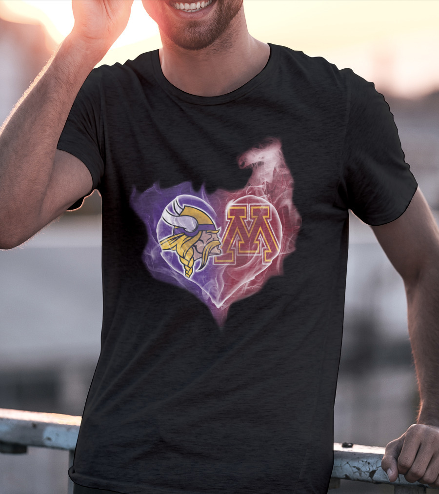 Vikings Minnesota Purple Gold Heart M T-Shirt