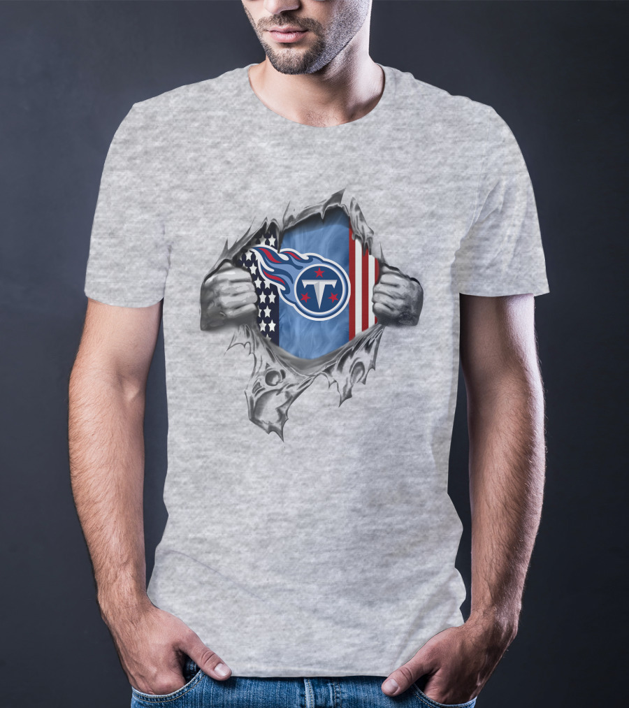 Tennessee Titans Logo With American Flag T-Shirt