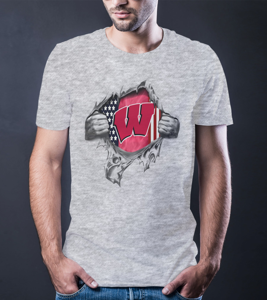 American Flag Wisconsin Badgers Logo W Torn Skin T-Shirt