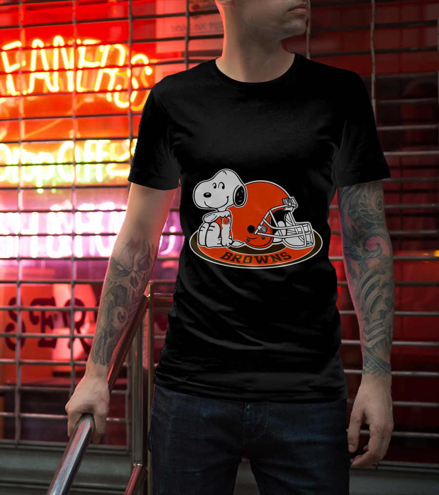 Snoopy Cleveland Browns Helmet Browns T-Shirt