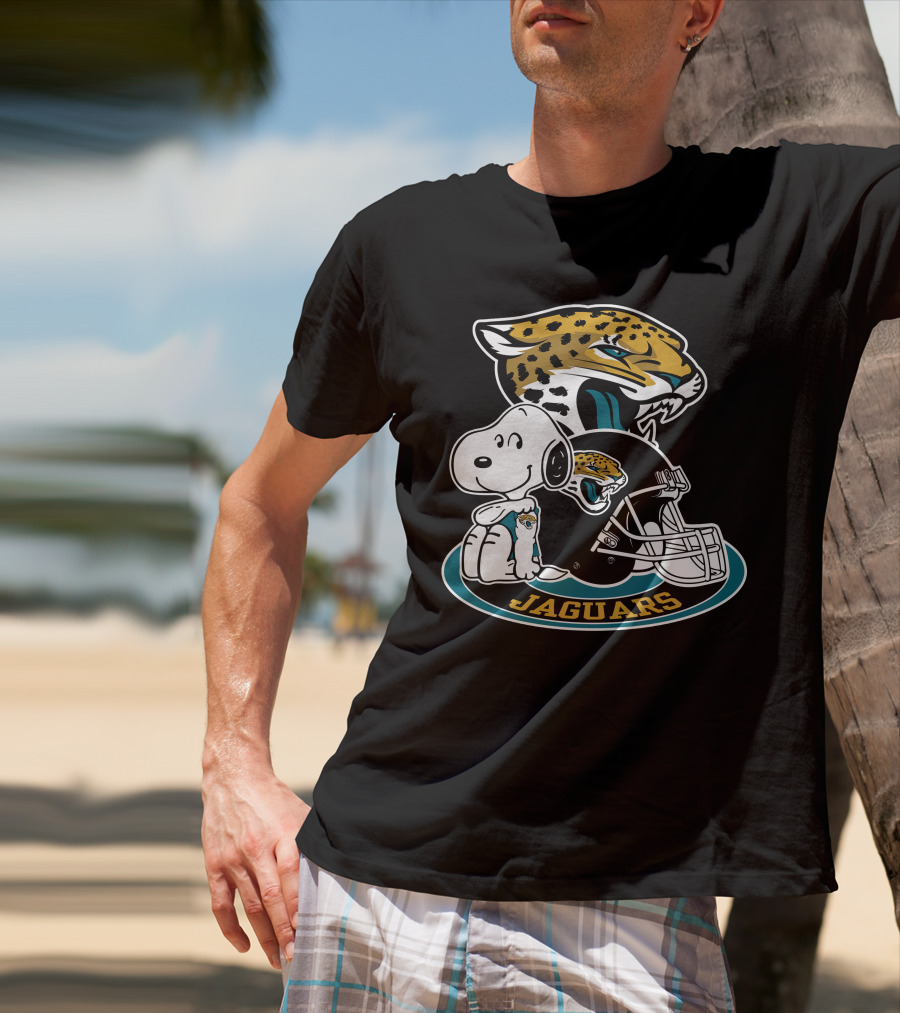 Jacksonville Jaguars Snoopy Helmet T-Shirt