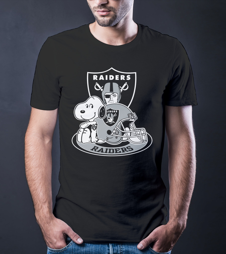 Las Vegas Raiders Snoopy Helmet And Shield T-Shirt