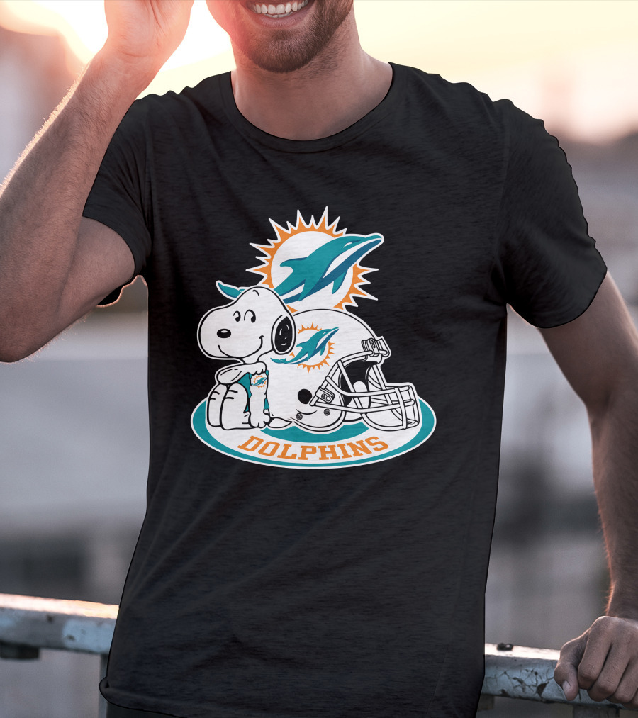 Miami Dolphins Snoopy Helmet Logo With Peanuts Character T-Shirt