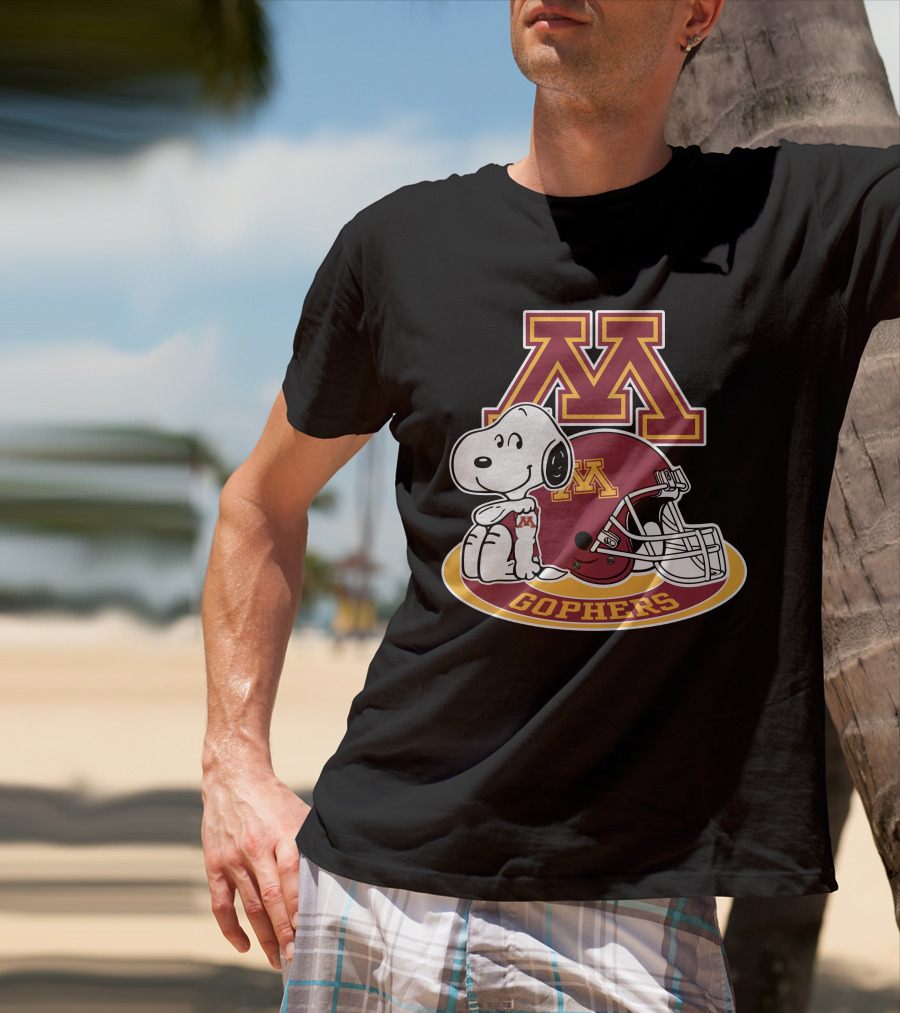 Minnesota Golden Gophers Snoopy Helmet T-Shirt