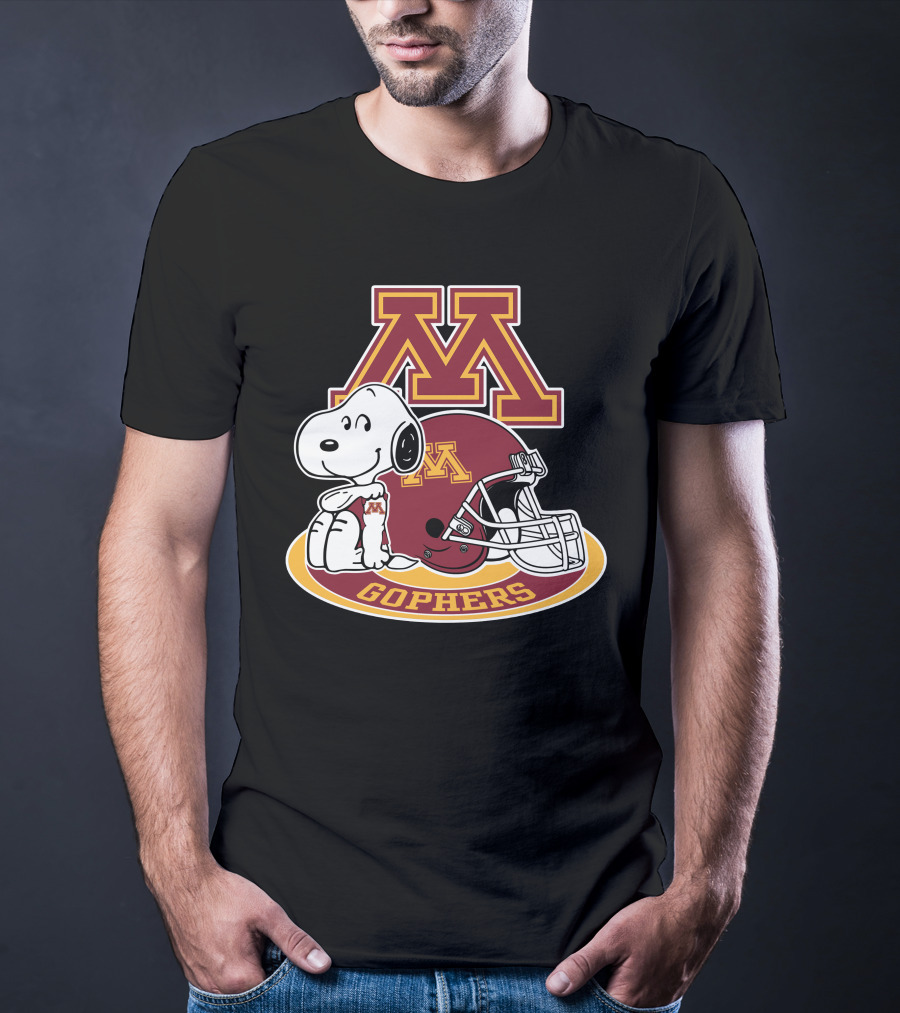 Minnesota Golden Gophers Snoopy Helmet T-Shirt