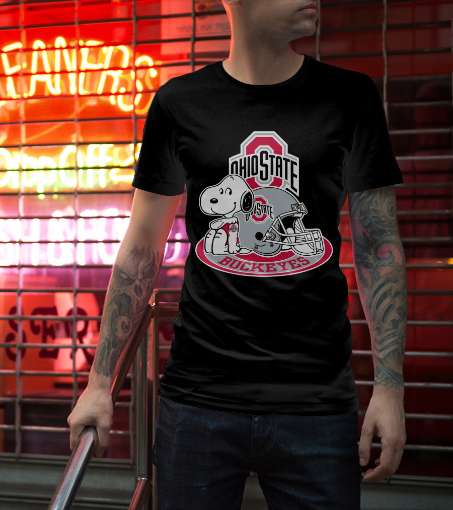 Ohio State Buckeyes Snoopy With Logo And Helmet T-Shirt