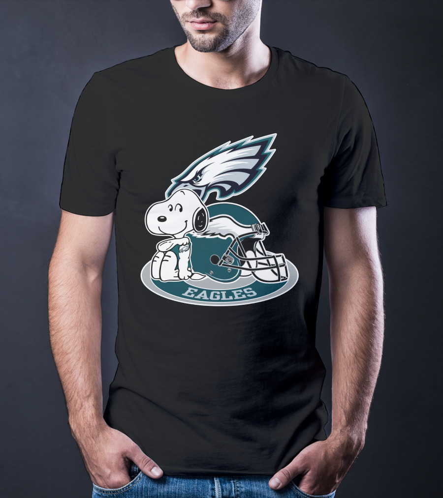 Philadelphia Eagles Snoopy Helmet T-Shirt