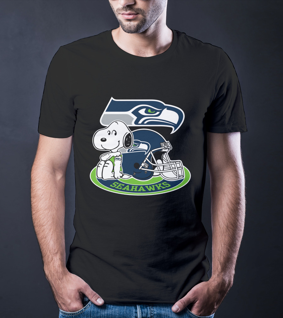 Snoopy Seattle Seahawks Helmet T-Shirt