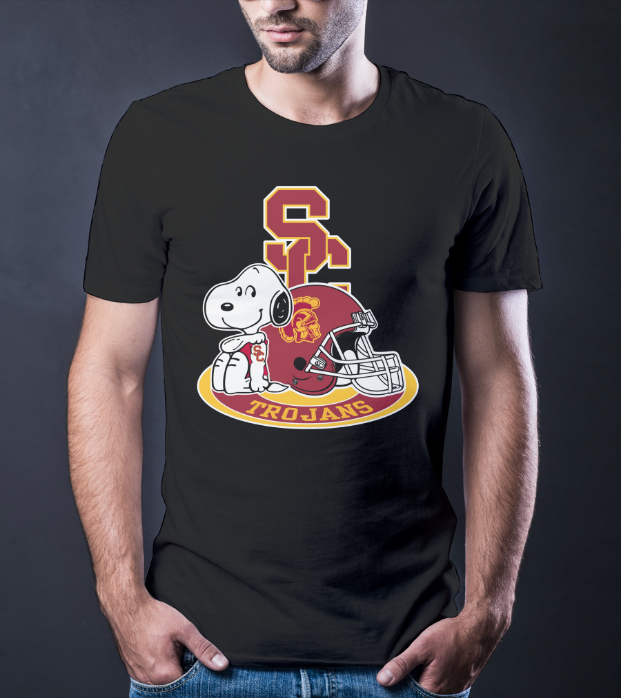 Usc Trojans Snoopy Football Helmet T-Shirt