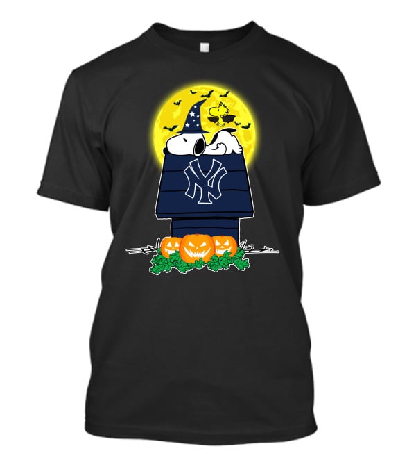 New York Yankees Snoopy Halloween Witch Woodstock Pumpkins Moon T-Shirt