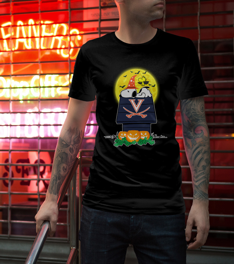 Virginia Cavaliers Snoopy Halloween Pumpkin House Moon T-Shirt