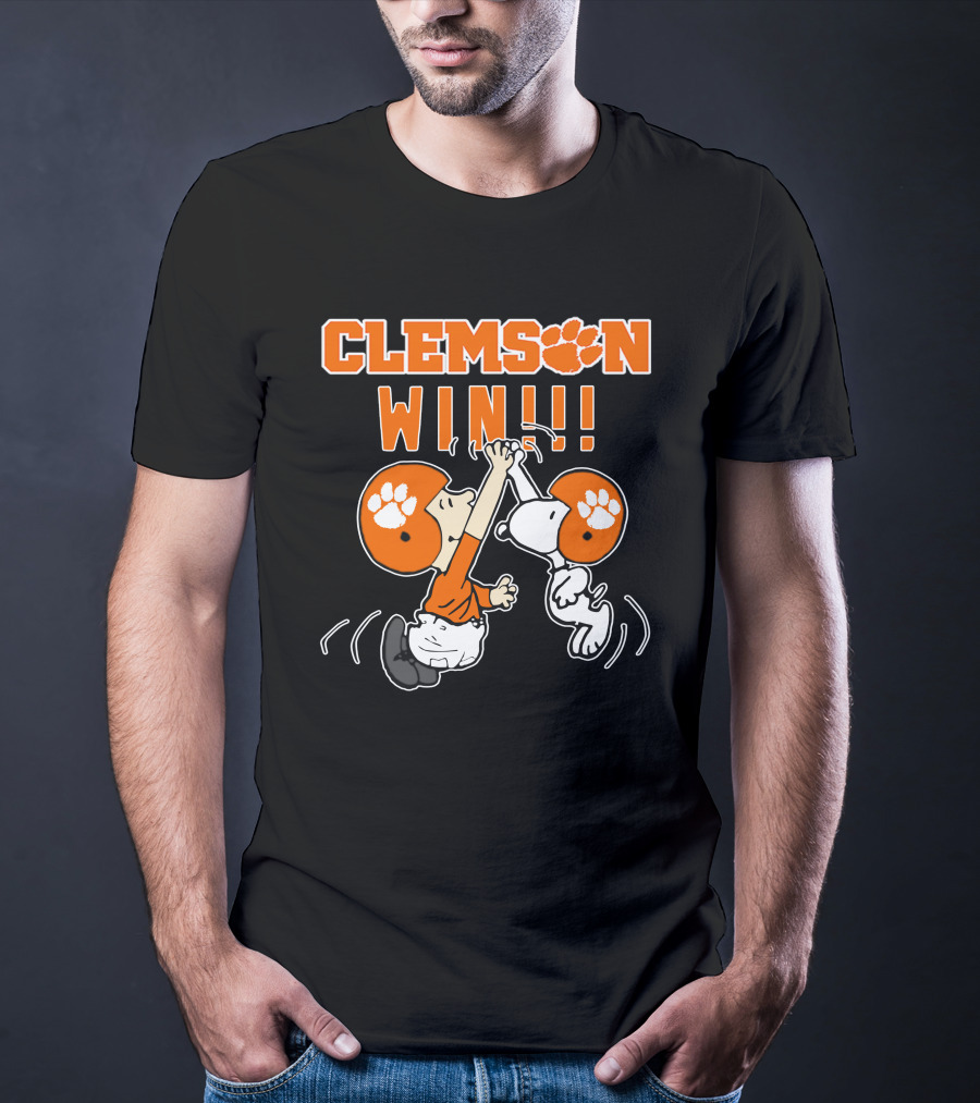 Clemson Win High Five Celebration With Orange Helmets T-Shirt