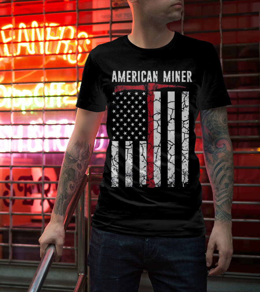 American Miner Coal Gold Flag Axe T-Shirt