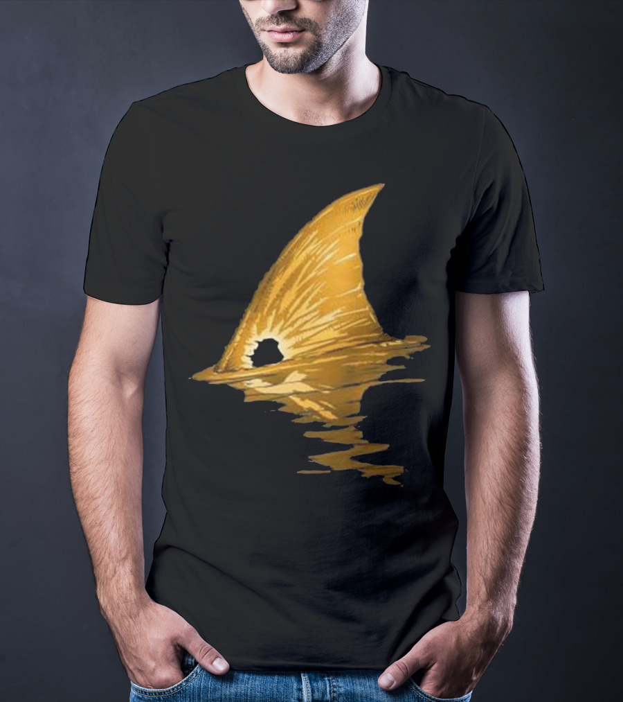 BACK PRINT Tailing Redfish Red Drum Fin T-Shirt