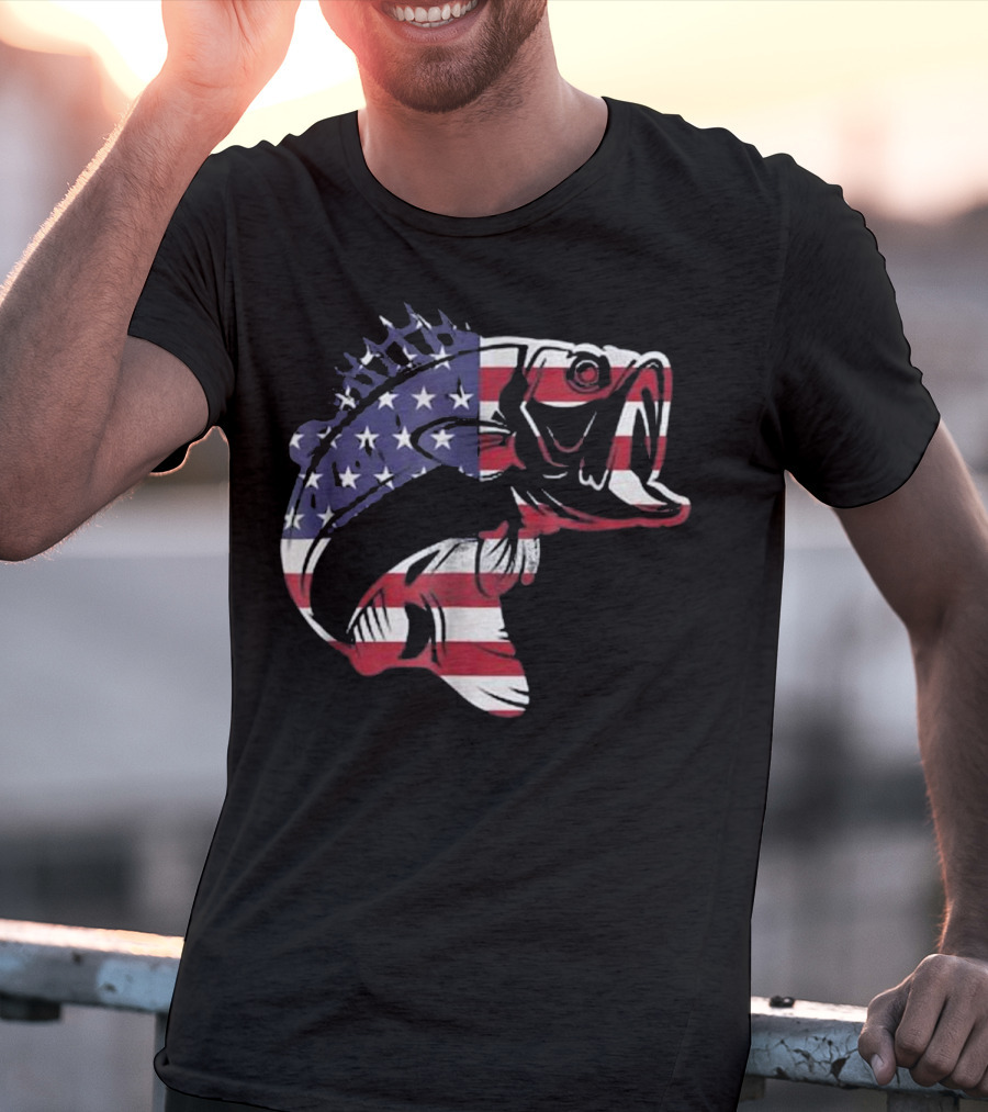 Bass Fishing American Flag Patriotic Bass Fisherman T-Shirt