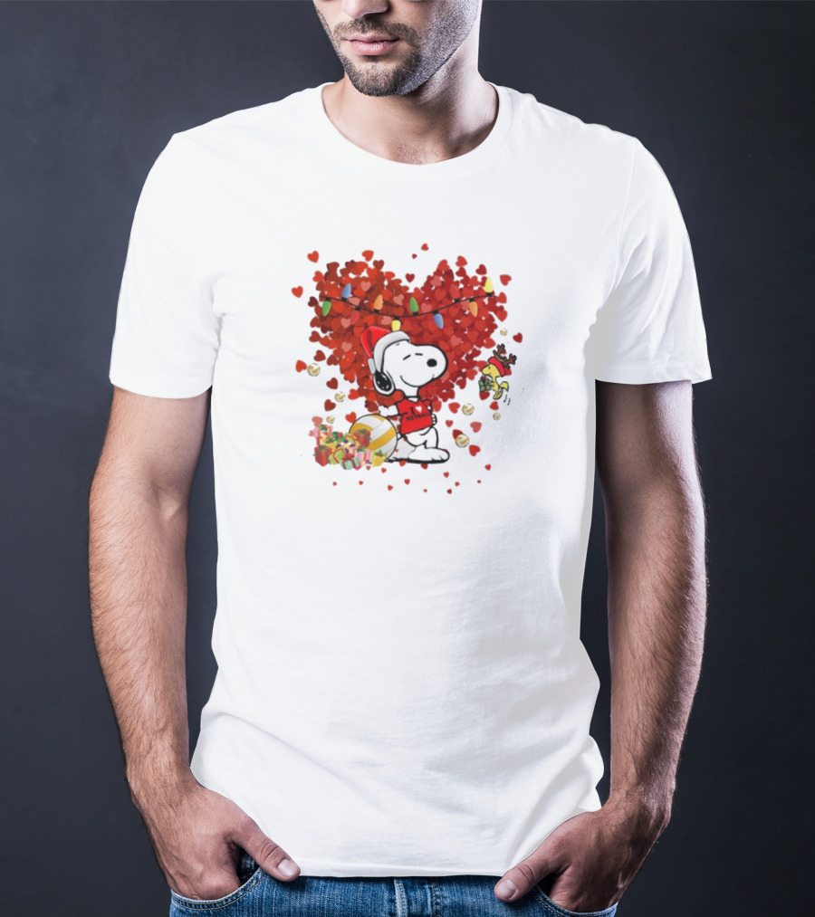 Snoopy Christmas Love Netball Heart T-Shirt