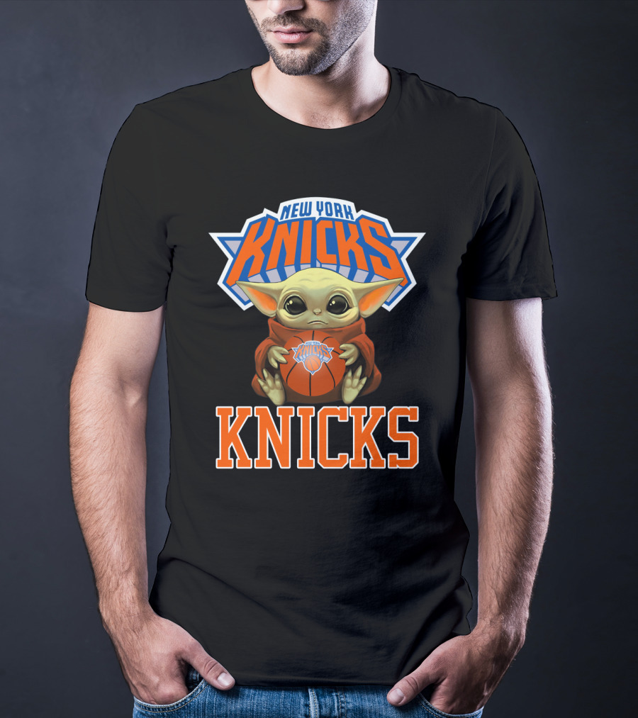 New York Knicks Baby Yoda Basketball Fan T-Shirt