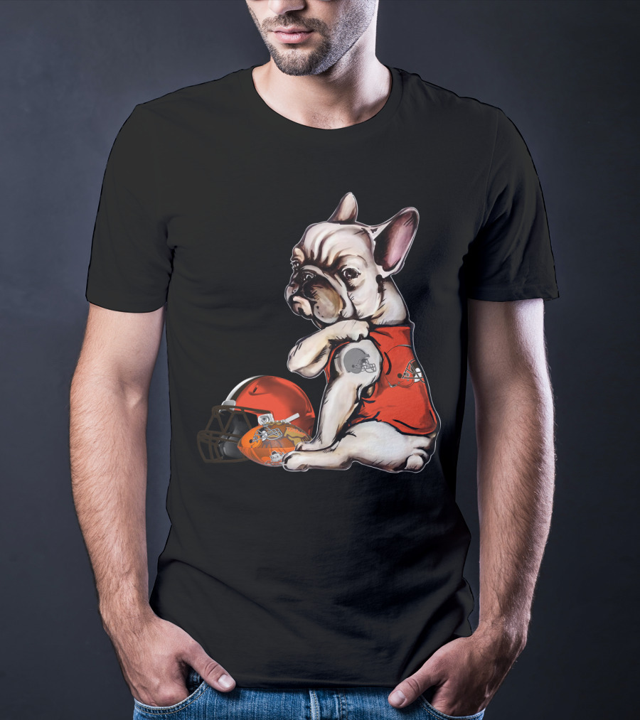Cleveland Browns Pug Football Helmet And Jersey T-Shirt