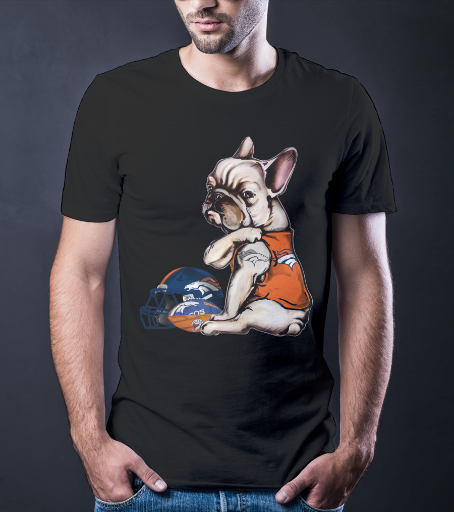 Denver Broncos Pug With Helmet And Ball T-Shirt