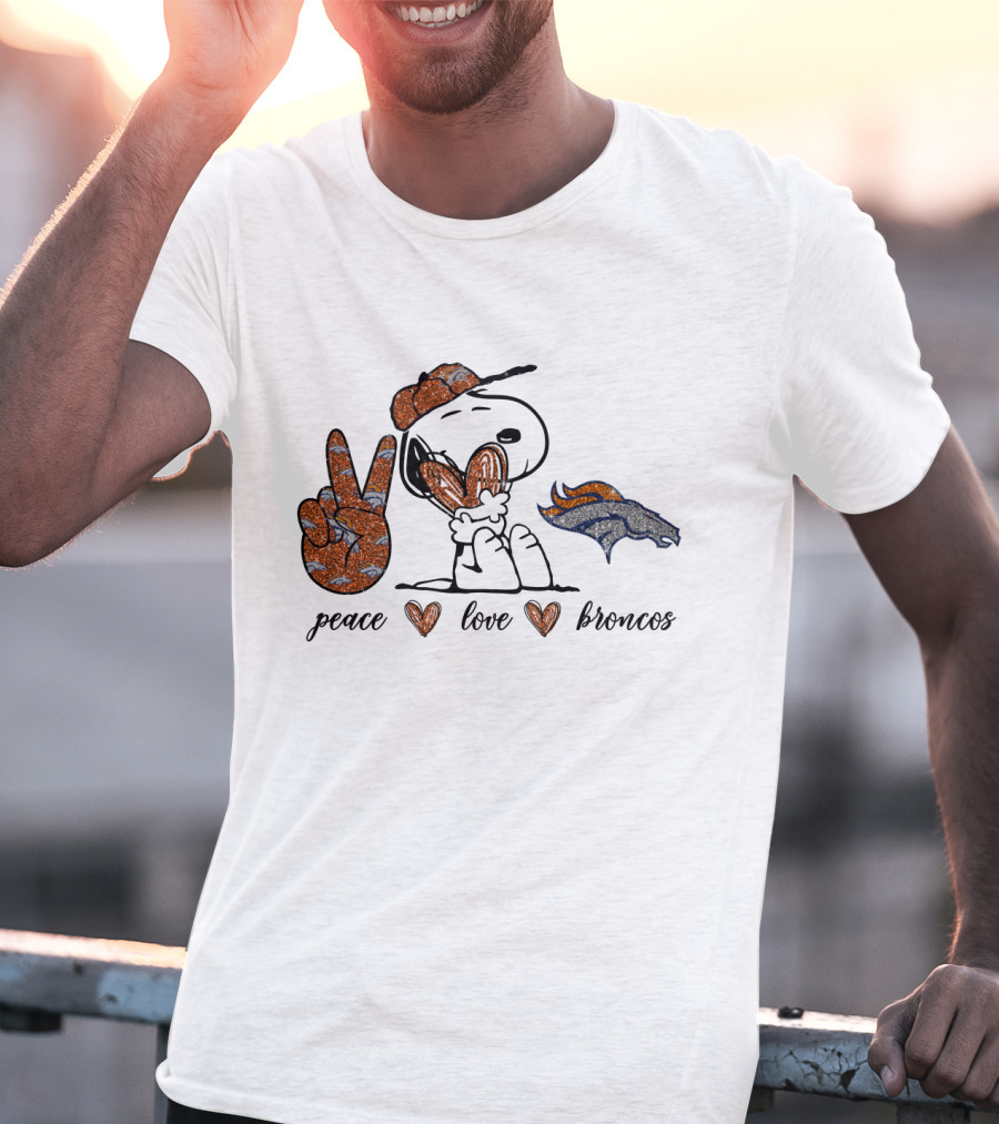 Peace Love Denver Broncos Snoopy NFL Fan T-Shirt