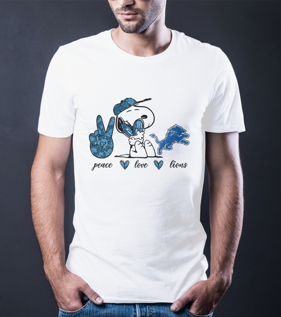 Peace Love Detroit Lions Snoopy Football Fans T-Shirt