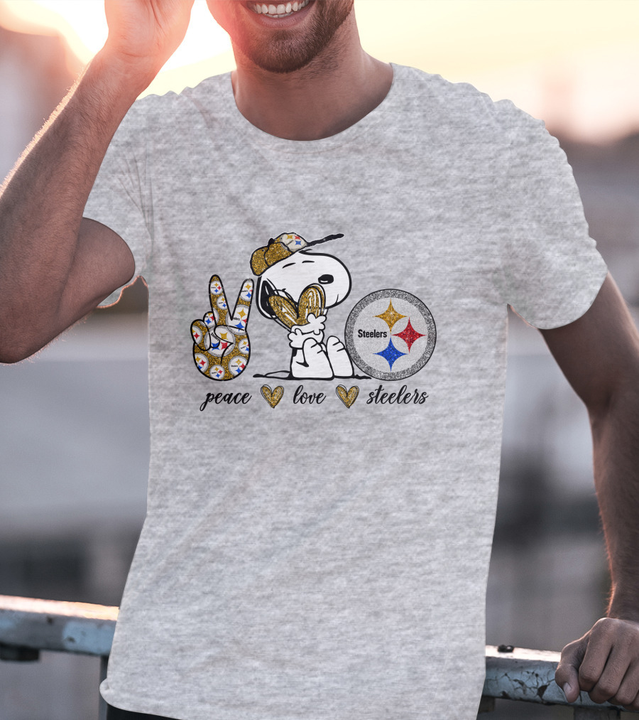 Peace Love Snoopy Steelers Football Hearts T-Shirt
