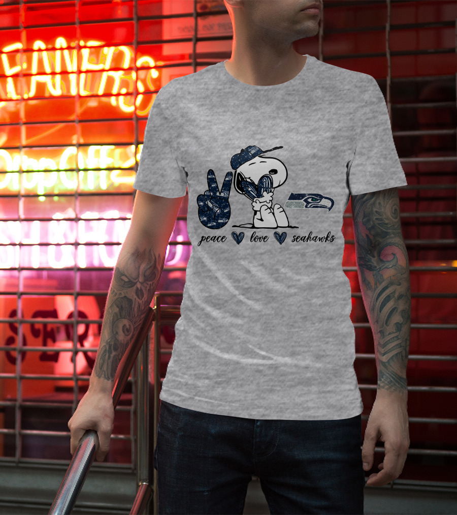 Peace Love Seattle Seahawks Snoopy Football Fan T-Shirt