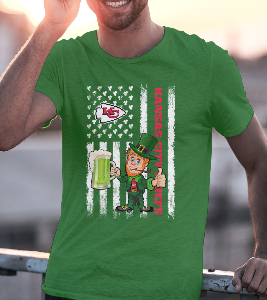 Kansas City Chiefs Leprechaun St Patrick's Day Shamrock Flag T-Shirt