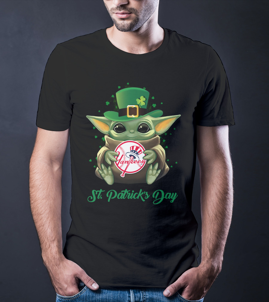 Yankees Baby Yoda St. Patrick's Day T-Shirt