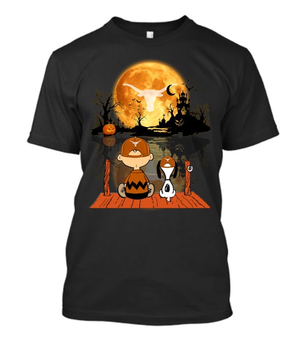 Texas Longhorns Halloween Charlie Brown Snoopy Full Moon Haunted Scene T-Shirt